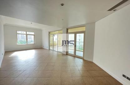 Apartment - 3 - 4 for rent in Al Shahla - Shoreline Apartments - Palm Jumeirah - Dubai