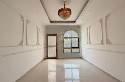 فيلا - 5 غرف نوم - 6 حمامات للايجار في حوشي 1 - حوشي - البادي - الشارقة