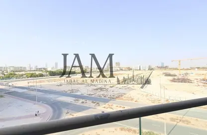 شقة - 2 غرف نوم - 3 حمامات للايجار في الاونيس 1 - ستوديو سيتي - دبي