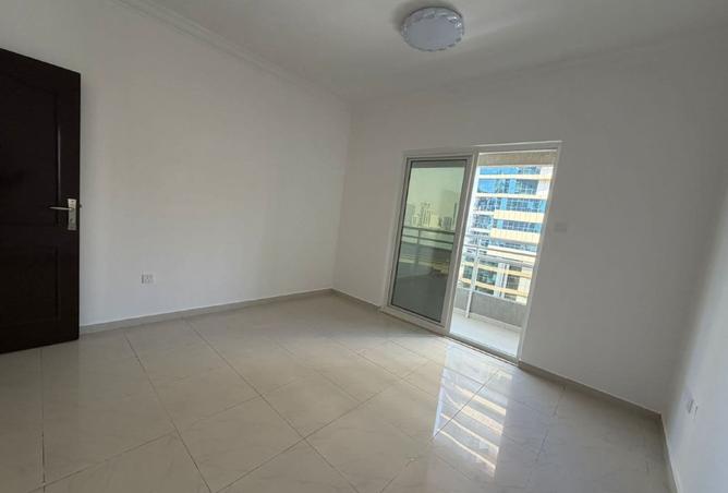 121112790 - Property Image 2