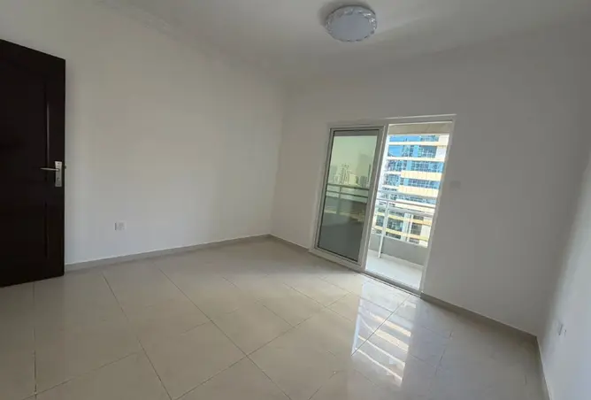 121112790 - Property Image 2