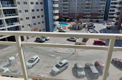 Apartment - 1 Bedroom - 2 Bathrooms for rent in Tower 40 - Al Reef Downtown - Al Reef - Abu Dhabi