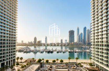 شقة - 2 غرف نوم - 3 حمامات للايجار في جراند بلو تاور 1 - إعمار بيتشفرونت - دبي هاربور - دبي شقة - 2 غرف نوم - 3 حمامات للايجار في جراند بلو تاور 1 - إعمار بيتشفرونت - دبي هاربور - دبي