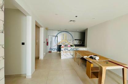 Apartment - 3 Bedrooms - 4 Bathrooms for rent in Amal Tower - Dubai Sports City - Dubai