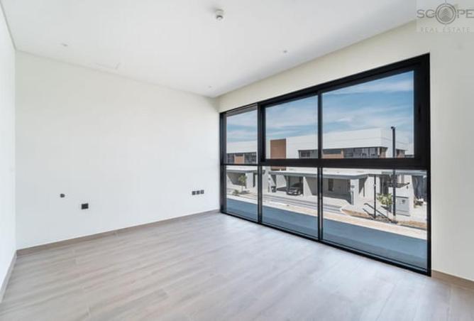 87861830 - Property Image 3
