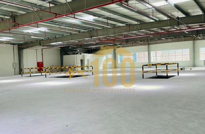 Warehouse - Studio - 2 for rent in Al Warsan 1 - Al Warsan - Dubai