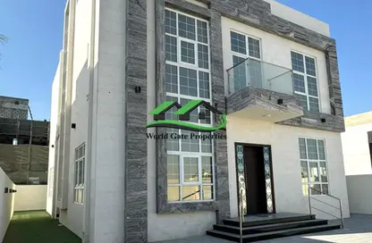 Villa - 4 Bedrooms - 6 Bathrooms for rent in Fay Al Reeman II - Al Shamkha - Abu Dhabi