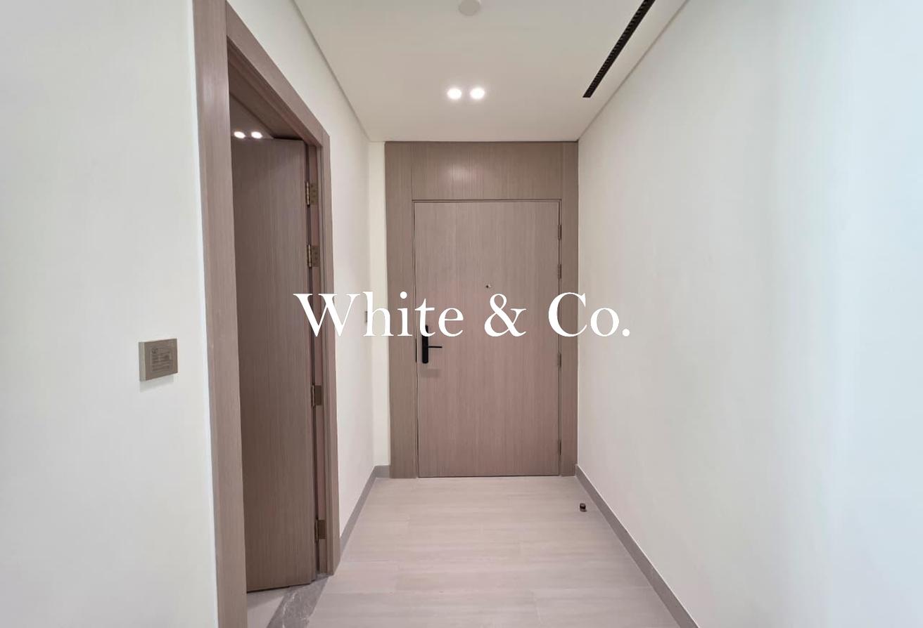High Floor| Marina Skyline| Multiple Cheqs photo 17