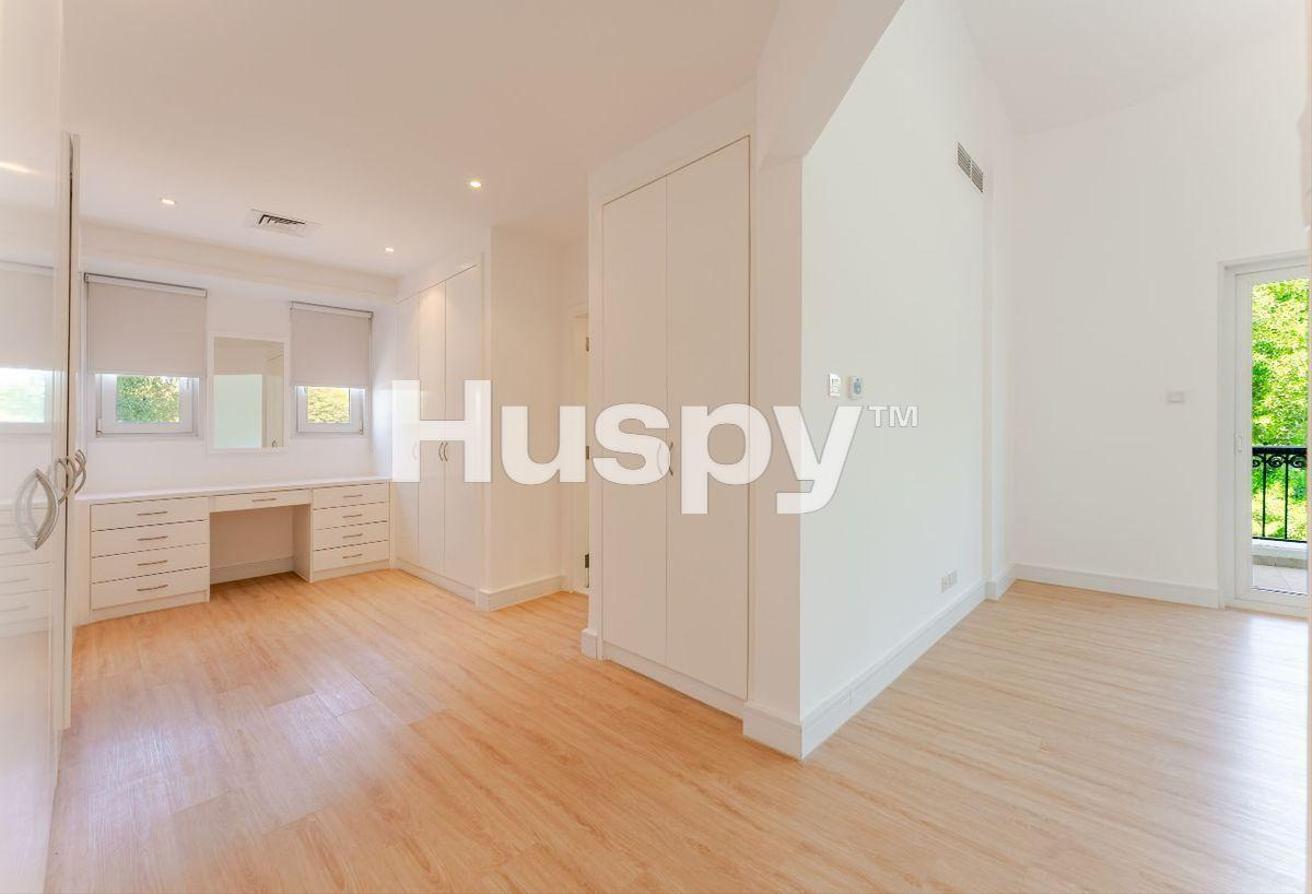 Fully Upgraded | Park Backing | Vacant photo 15