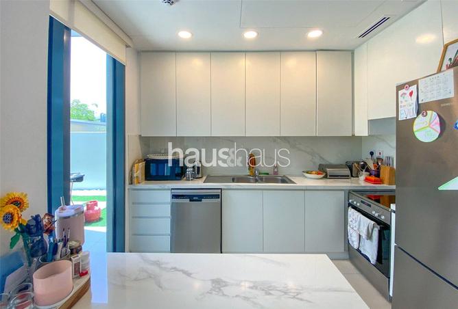 84063152 - Property Image 3