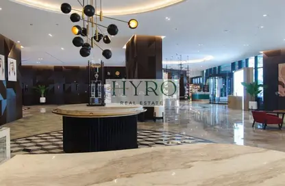 متجر - استوديو - 2 حمامات للايجار في برج ساس - الخليج التجاري - دبي