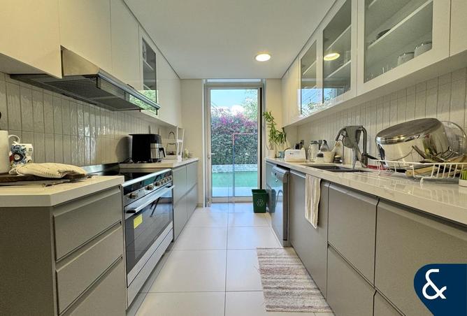 54004270 - Property Image 3