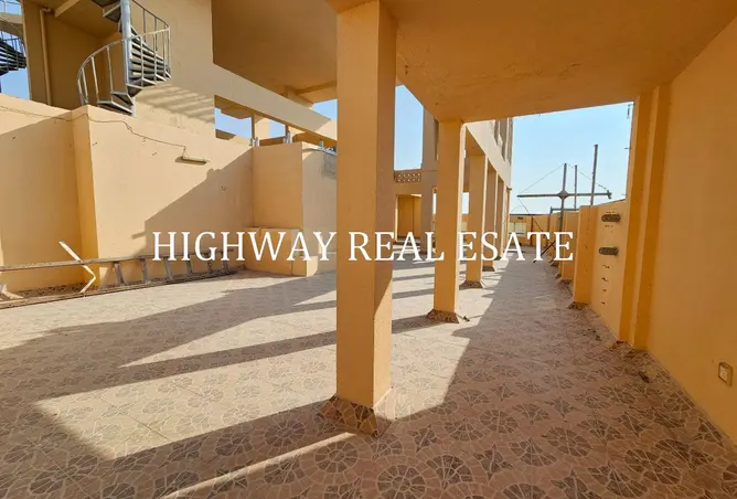 148661377 - Property Image 2