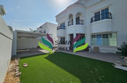 Villa - Studio - 4 Bathrooms for rent in Al Safa 2 Villas - Al Safa 2 - Al Safa - Dubai