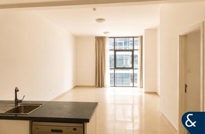 Apartment - 1 Bedroom - 1 Bathroom for rent in Golf Panorama B - Golf Panorama - Golf Town - Damac Hills - Dubai