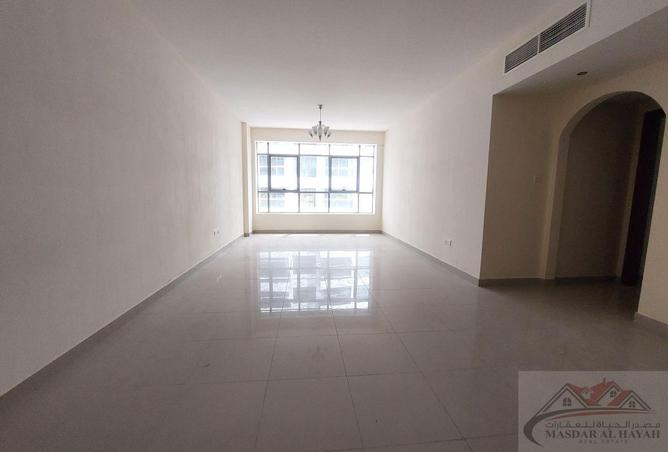 78209607 - Property Image 2