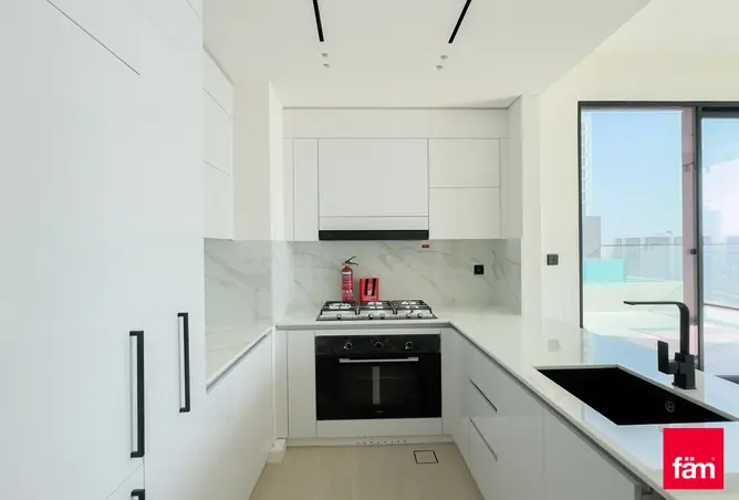 151366005 - Property Image 3