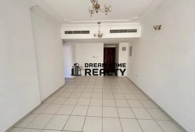 140586111 - Property Image 2