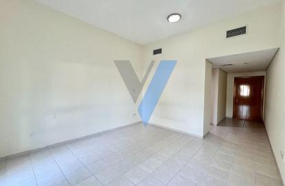 Apartment - 2 Bedrooms - 3 Bathrooms for rent in Building 108 to Building 137 - Contemporary Cluster - Discovery Gardens - Dubai