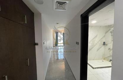 Apartment - Studio - 1 for rent in Al Majaz 2 - Al Majaz - Sharjah Apartment - Studio - 1 for rent in Al Majaz 2 - Al Majaz - Sharjah