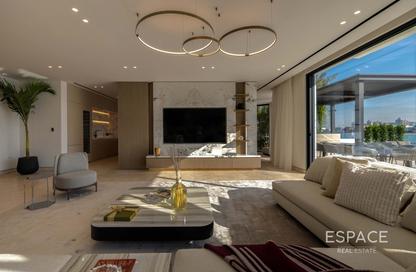 Villa - 5 Bedrooms - 6 Bathrooms for sale in Garden Homes Frond M - Garden Homes - Palm Jumeirah - Dubai