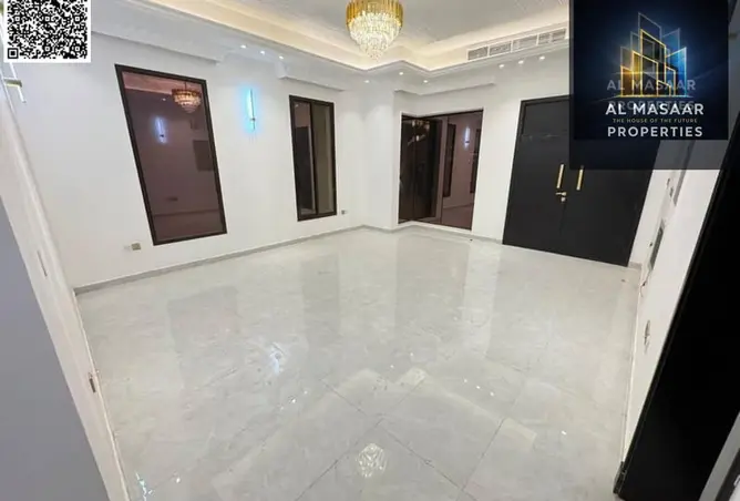 148639228 - Property Image 2