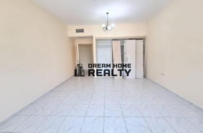 Apartment - 1 Bedroom - 2 Bathrooms for rent in Manazil Tower 2 - Al Taawun Street - Al Taawun - Sharjah Apartment - 1 Bedroom - 2 Bathrooms for rent in Manazil Tower 2 - Al Taawun Street - Al Taawun - Sharjah