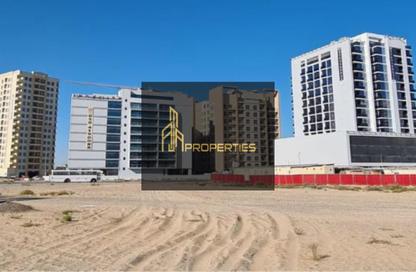 Land - Studio for sale in Dubai Land Residence Complex - Dubai