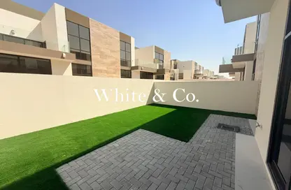Townhouse - 4 Bedrooms - 5 Bathrooms for rent in Elie Saab VIE Townhouses - District 11 - Mohammed Bin Rashid City - Dubai