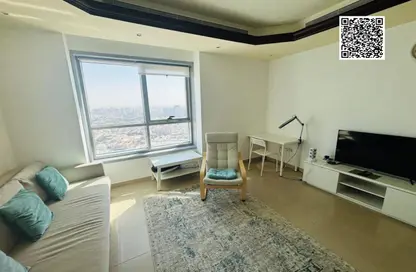 Apartment - 1 Bedroom - 1 Bathroom for rent in Corniche Tower - Ajman Corniche Road - Ajman