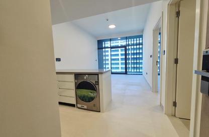 Apartment - 4 Bedrooms - 4 Bathrooms for rent in Vida 1 - Vida Residences - Aljada - Sharjah