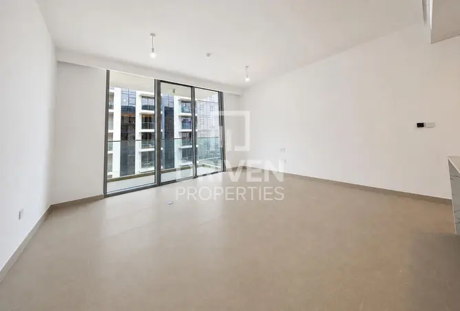 148652008 - Property Image 3