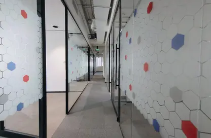 مكتب - 4 حمامات للايجار في شارع النجدة - أبوظبي