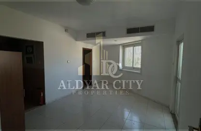 Apartment - Studio - 1 Bathroom for rent in Al Rashidiya Towers - Al Rashidiya - Ajman Downtown - Ajman