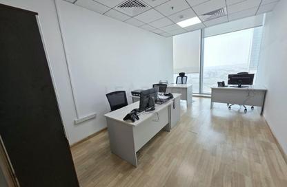 Office Space - Studio for rent in Iris Bay - Business Bay - Dubai