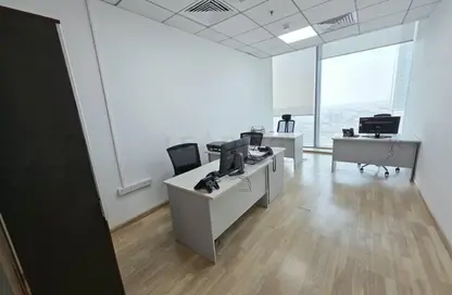 Office Space - Studio for rent in Iris Bay - Business Bay - Dubai