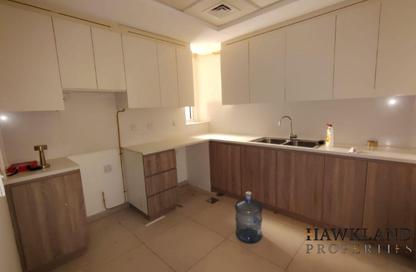 Apartment - 3 - 3 for rent in Janayen Avenue Block B - Janayen Avenue - Mirdif Hills - Mirdif - Dubai
