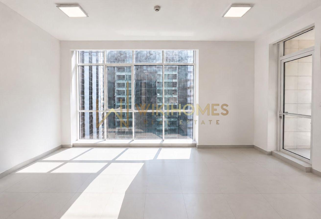 Iconic Burj View | Upgraded | Expansive Layout photo 2