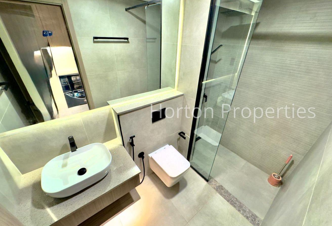 FURNISHED STUDIO | POOL VIEW | NEAR CIRCLE MALL photo 7