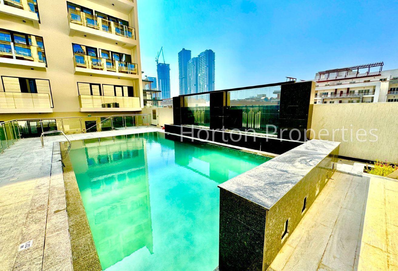 FURNISHED STUDIO | POOL VIEW | NEAR CIRCLE MALL photo 15
