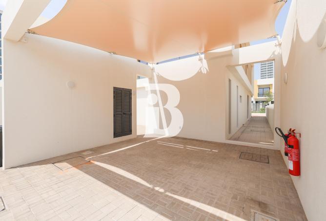 73121218 - صورة العقار 2