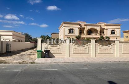Villa - 6 - 7+ for rent in Al Barsha 2 - Al Barsha - Dubai