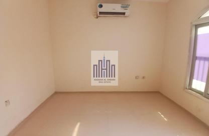 Apartment - 2 Bedrooms - 1 Bathroom for rent in Fire Station Road - Muwaileh - Sharjah