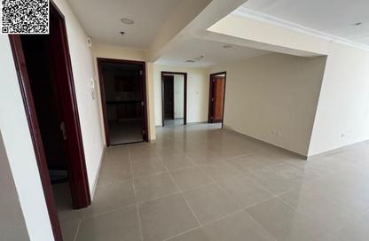 Apartment - 2 Bedrooms - 3 Bathrooms for rent in Cornish Tower - Al Rumaila - Ajman