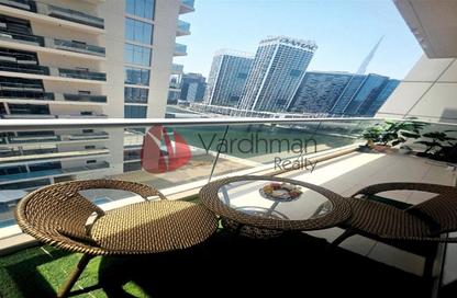 Apartment - 1 Bedroom - 1 Bathroom for rent in Mayfair Residency - Business Bay - Dubai Apartment - 1 Bedroom - 1 Bathroom for rent in Mayfair Residency - Business Bay - Dubai