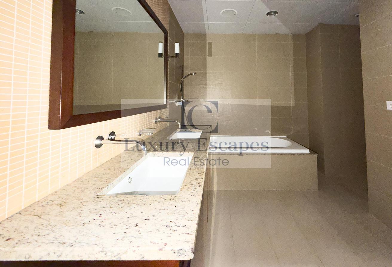 Prime Location | Resort Facilities | Beach Access photo 17