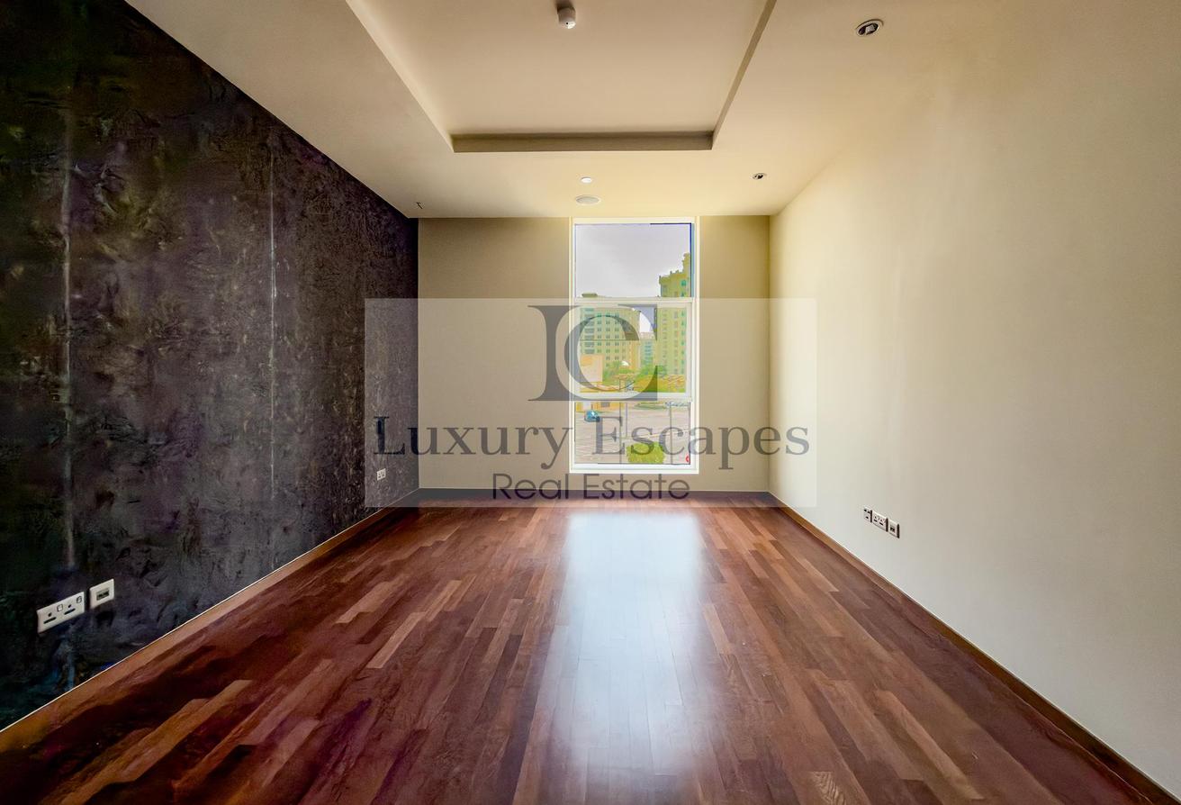Prime Location | Resort Facilities | Beach Access photo 11