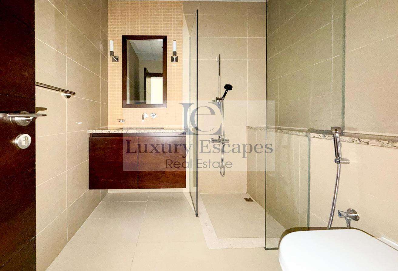 Prime Location | Resort Facilities | Beach Access photo 9