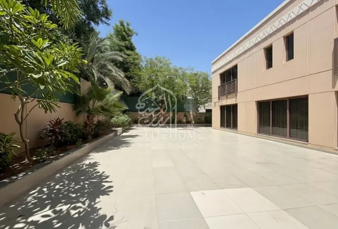 161442404 - Property Image 3