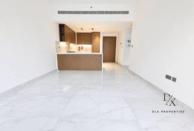 105553270 - Property Image 2